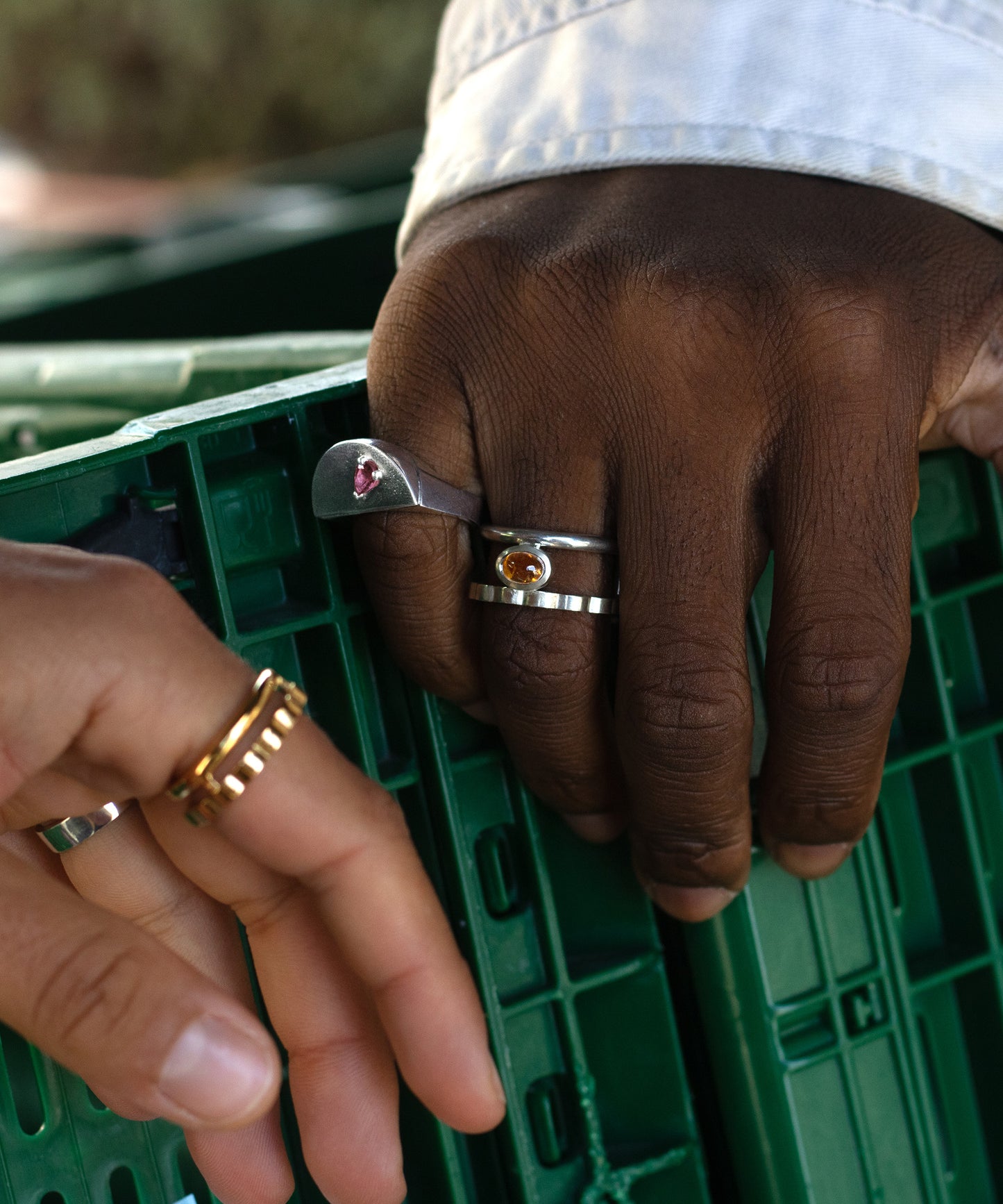 Look on the inside - orange - ring dark citrine