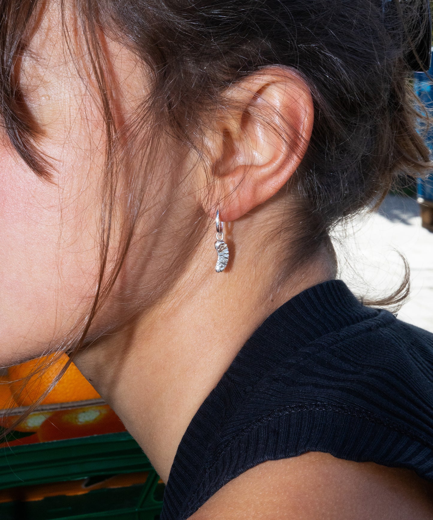 Skin me like a mandarin piece - medium earhoops