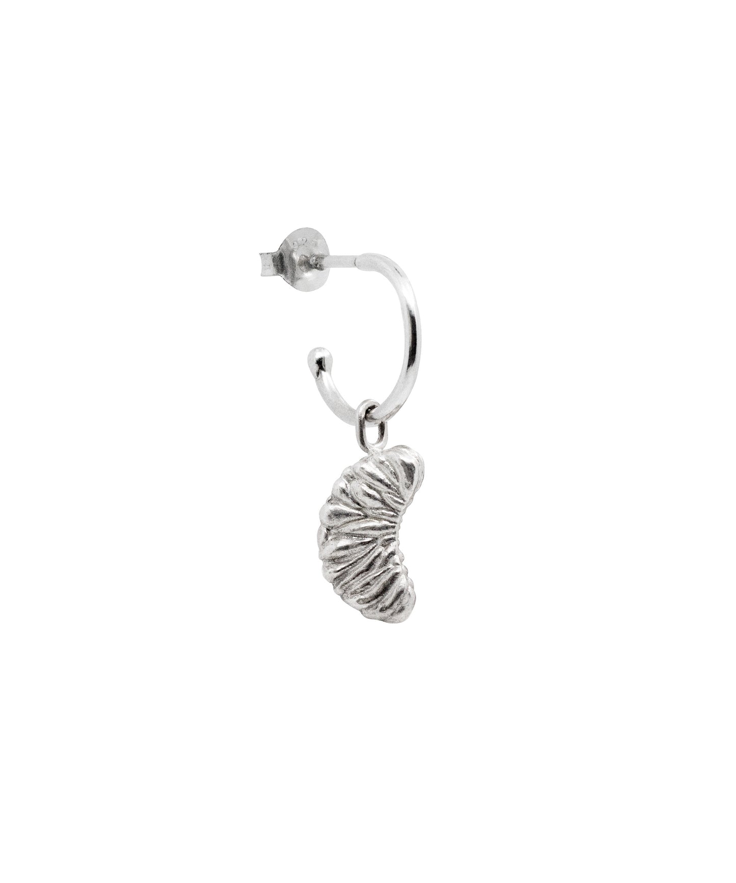 Skin me like a mandarin piece - medium single earhoop
