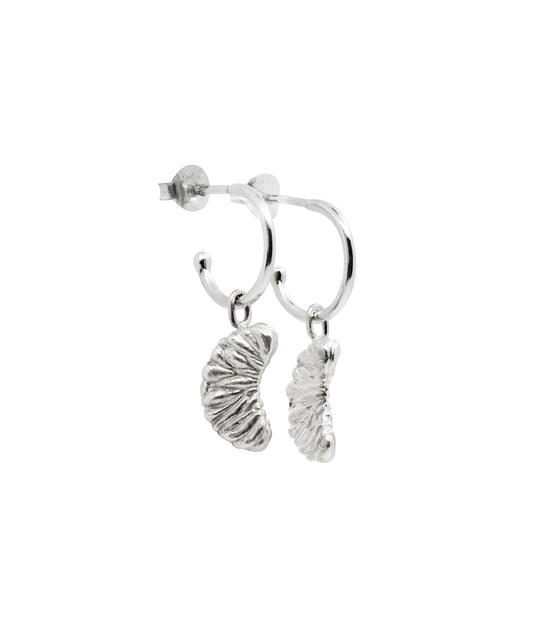 Skin me like a mandarin piece - medium earhoops