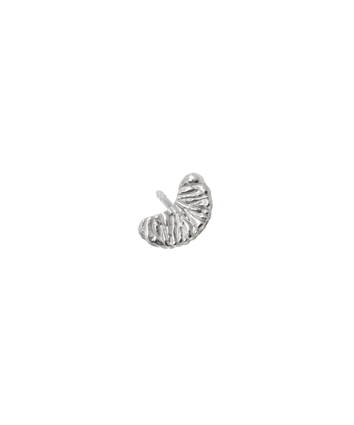 Skin me like a mandarin piece - single earstud