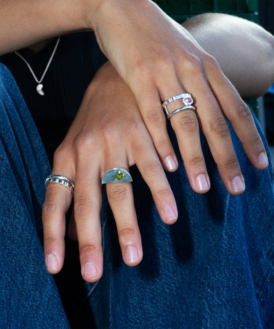 You want a piece? - lime - statement signet ring peridot