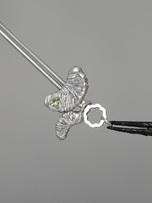 Skin me like a mandarin piece - bracelet peridot