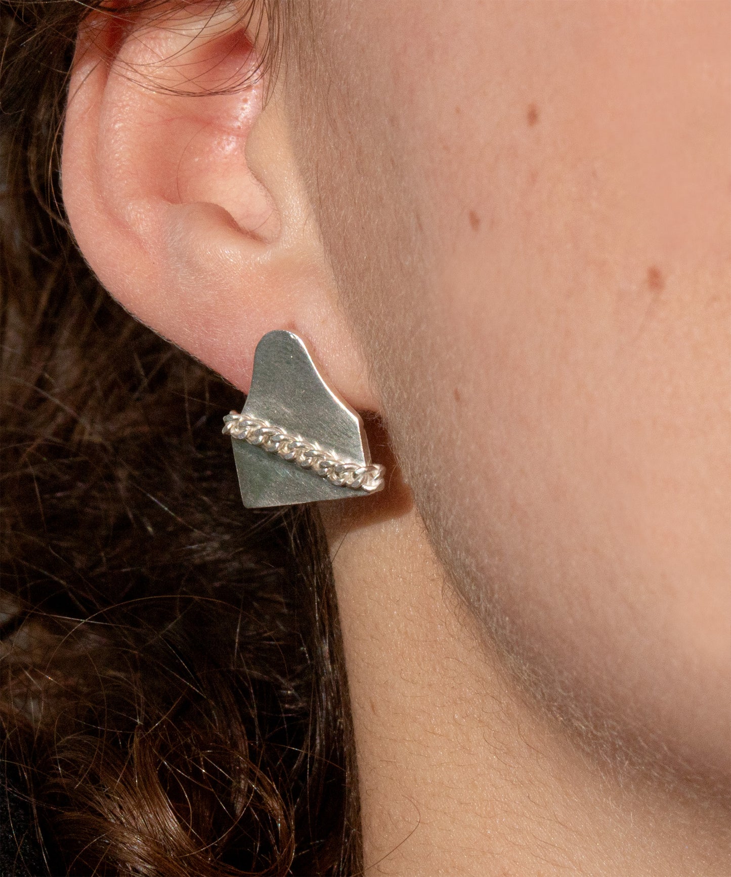 Claimed cow ear tag - single earstud